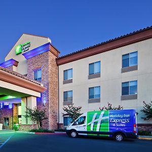 Holiday Inn Express & Suites Clovis Fresno Area By Ihg